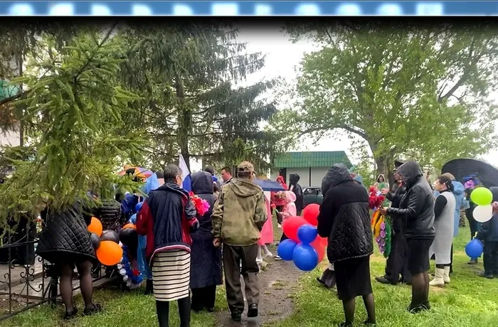 митинг- возложение цветов