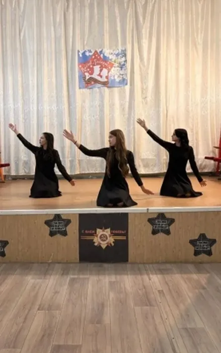 танцевальный коллектив Гармония