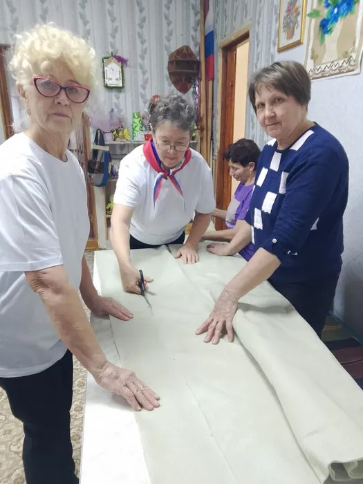 делают заготовки для сухого душа