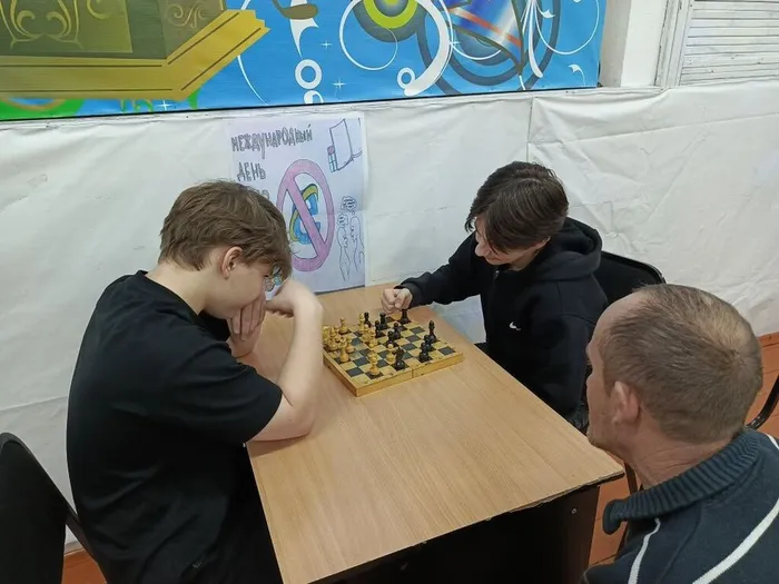 Пешневский ДК Один день без интернета игра в шахматы