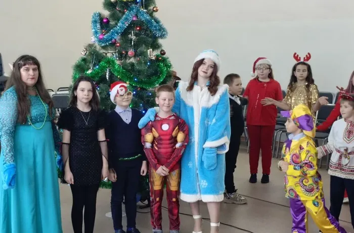 Фото с победителями в конкурсе Ледяной город.