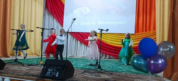 материнской любви волшебство-сюрприз
