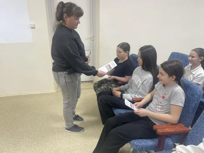 Раздача буклетов