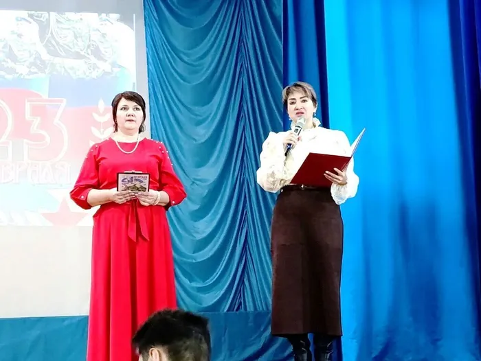 Депутат окружной думы Уминская А.С.