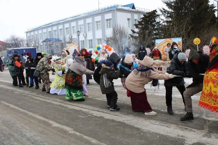 перетягивание каната