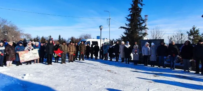 участники митинга