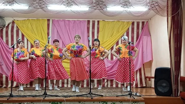 Вокальная группа Подружки д Песчаное