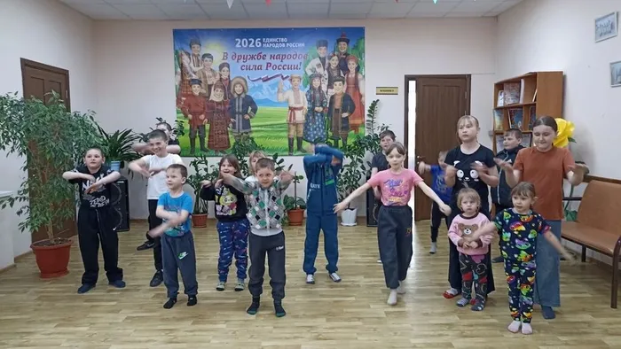 Кадр физкультминутки Как живёшь. Бег