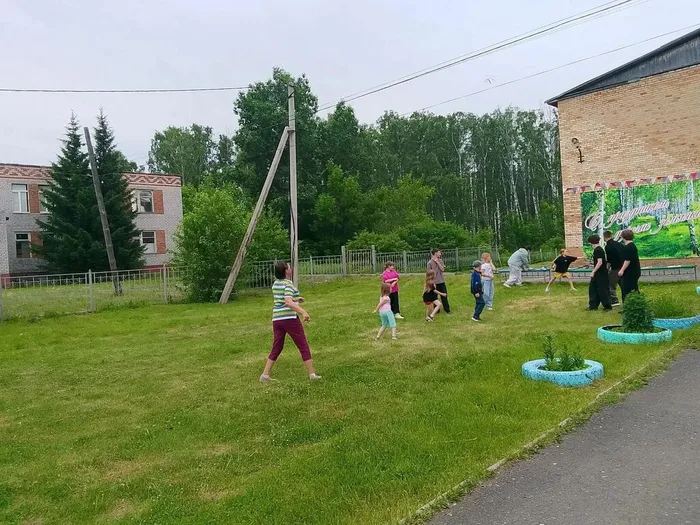 Пешневский ДК открытие вечерней досуговойплощадки.