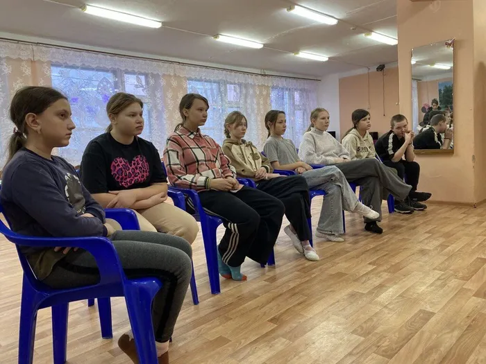 Подвиг народа – непокоренный Ленинград,