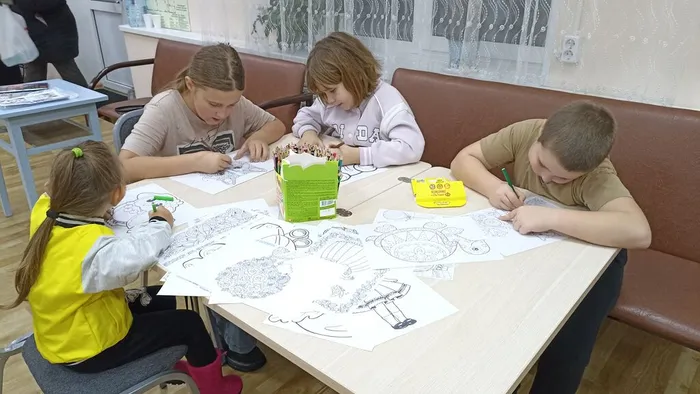 рисование под звуки музыки, акция Ночь искусств.