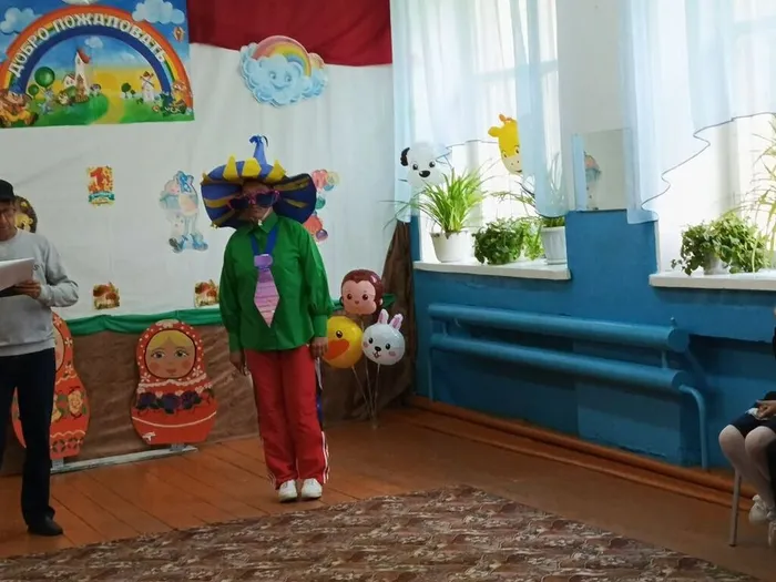 Пешнёвский ДК 1 сентября Здраствуй школьная пора Незнайка