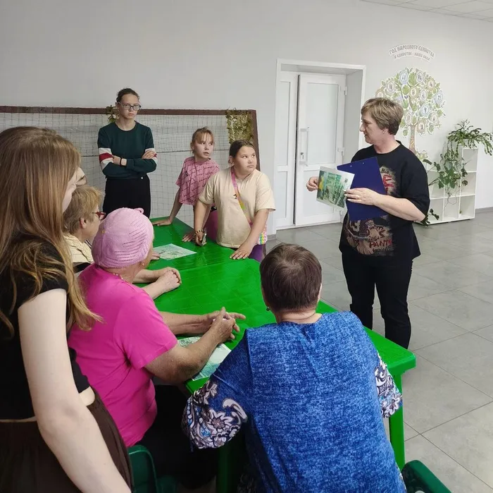 Ведущая Горлова Л.В. рассказывает и показывает о Чернобыльской АЭС