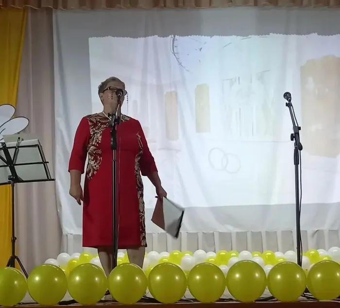 Суханова Ольга читает монолог Загс