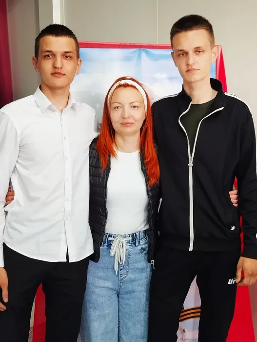 С будущими защитниками