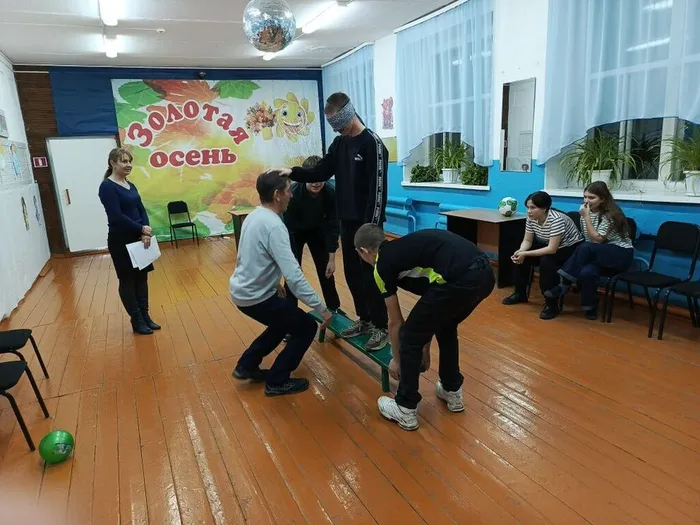 Пешневский ДК игра не урони пингвина (2)