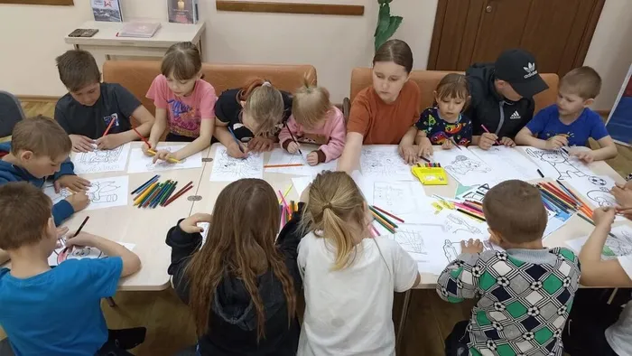 дети рисуют