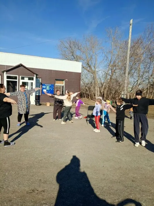 Веселый танец