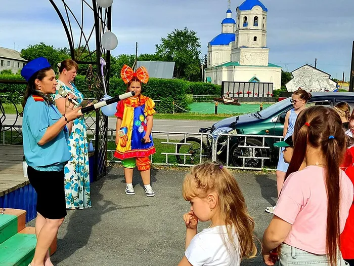 конкурс с Милиционершей