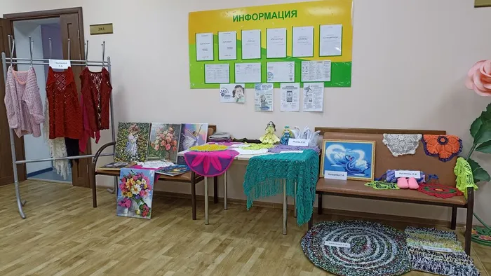 выставка Декоративно-прикладного искусстванаших жителей, акция Ночь искусств.