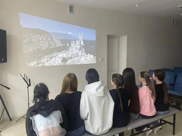 Ласточкино гнездо. (2)