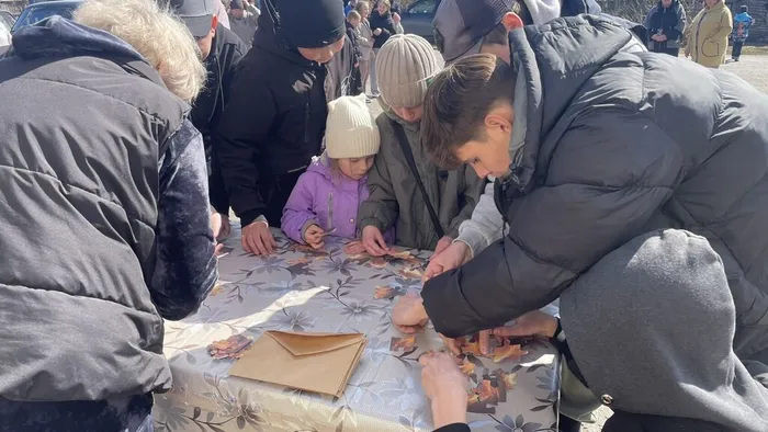 Конкурс Собери логотип