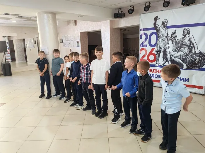 игра глухой телефон
