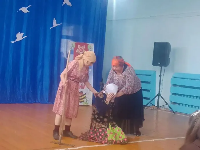 сценка женщины тыла