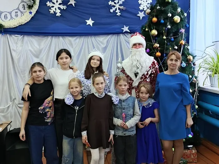 Пешневский ДК Новогодний переполох (1)