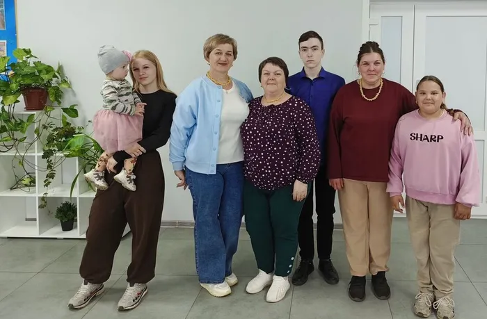 все участники (2)