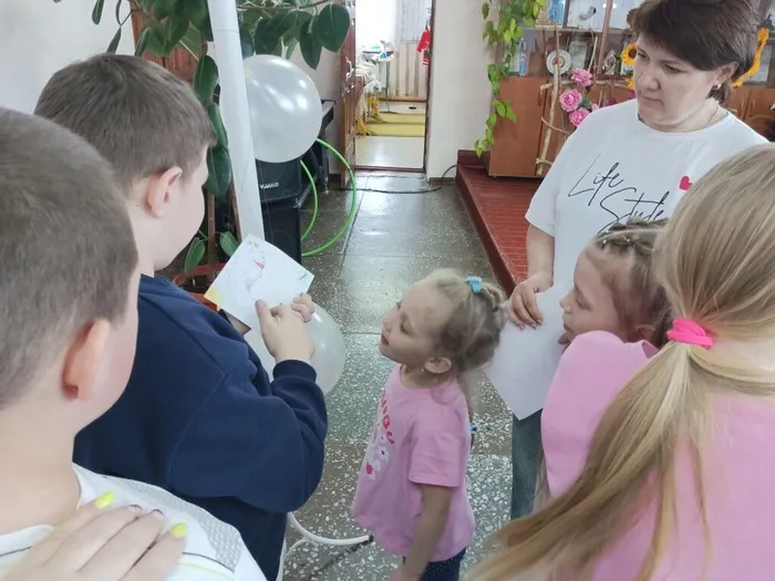 рассказывает о карте