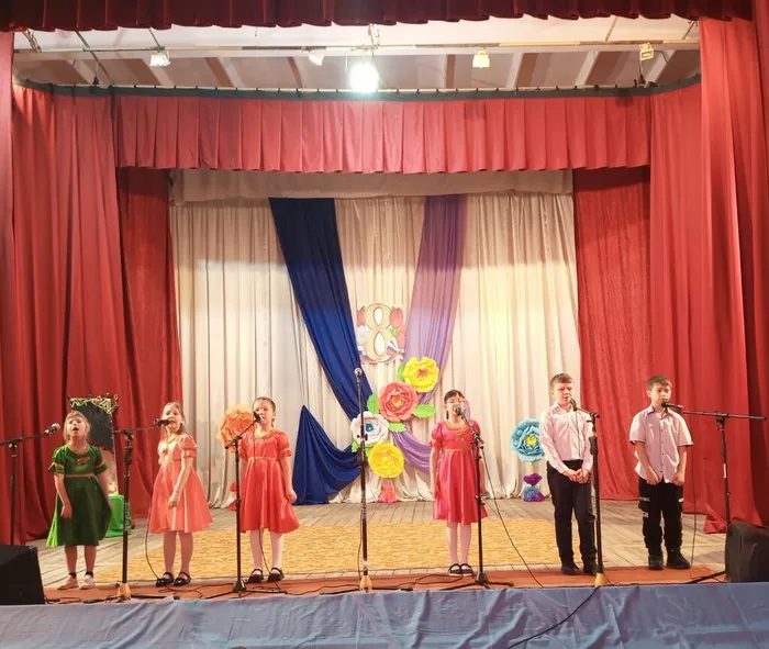 8 марта концерт  (7)