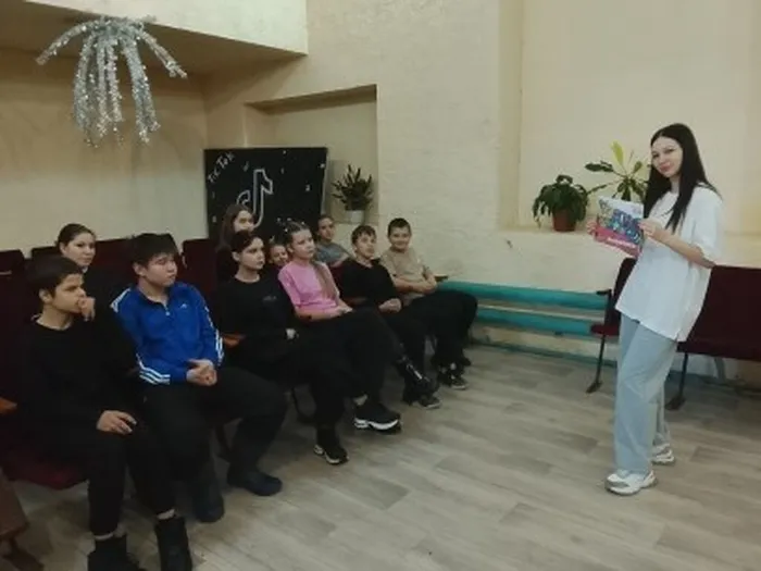 Героям посвещается